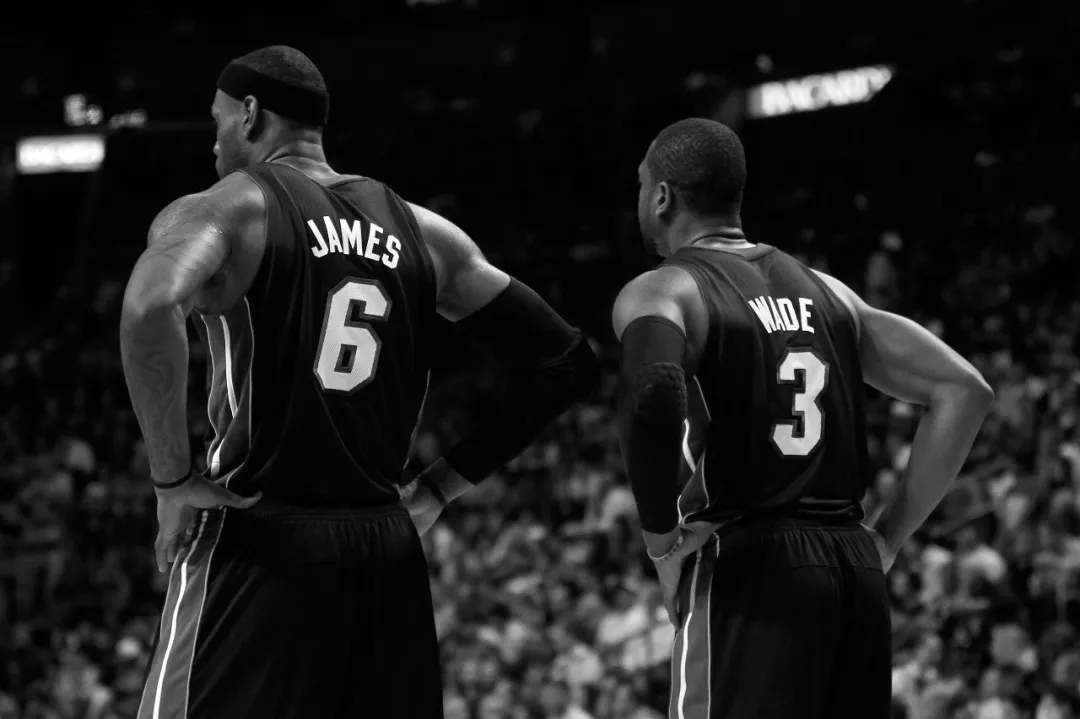 巴林U17vs中国U17：邝兆镭、万项首发，周雨诺、何思凡出战（中国U17对阵巴林U17：邝兆镭、万项首发，周雨诺、何思凡亮相）