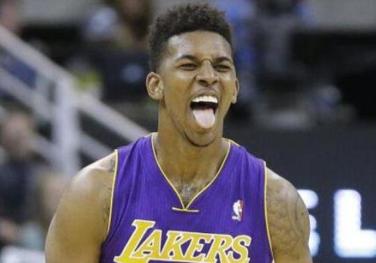 塞内加尔非洲杯大名单：雅克松、马内、海港旧将恩迪亚耶在列（塞内加尔公布非洲杯名单：马内领衔，雅克松与海港旧将恩迪亚耶入选）