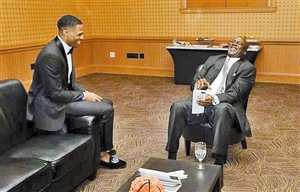 中足联财务约定：球员收取合同外价值超一万元现金或物品需报备（中足联明确财规：球员收受合同外现金或物品超1万元须报备）