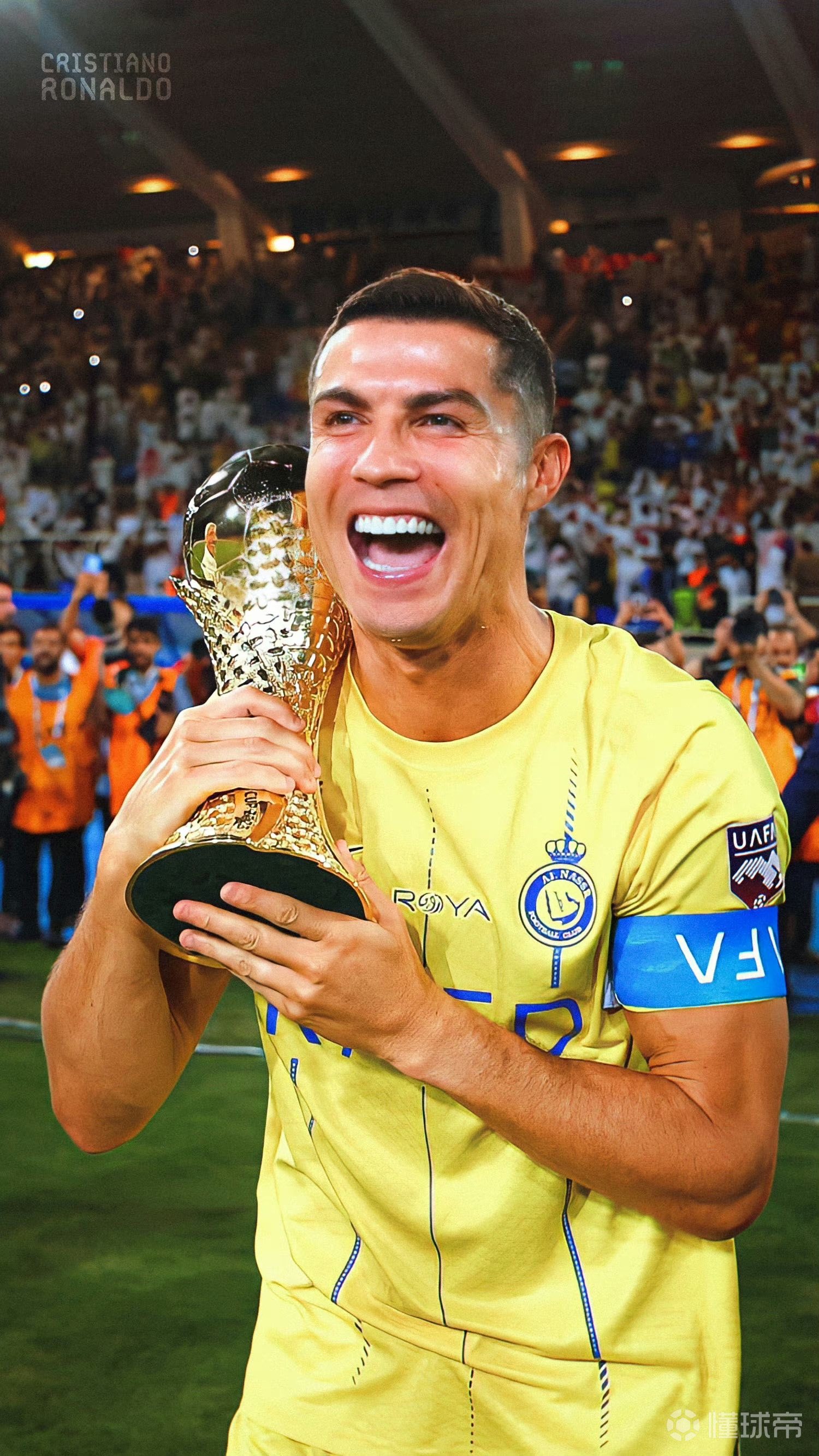 TA：皇马对阿诺德的伤势感到担忧；卡马文加的情况并不严重（TA：皇马忧心阿诺德伤情，卡马文加无大碍）