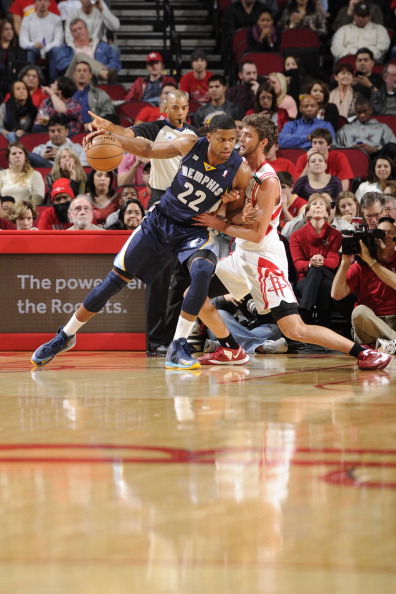 东契奇靠边站！湖人，是三巨头球队.